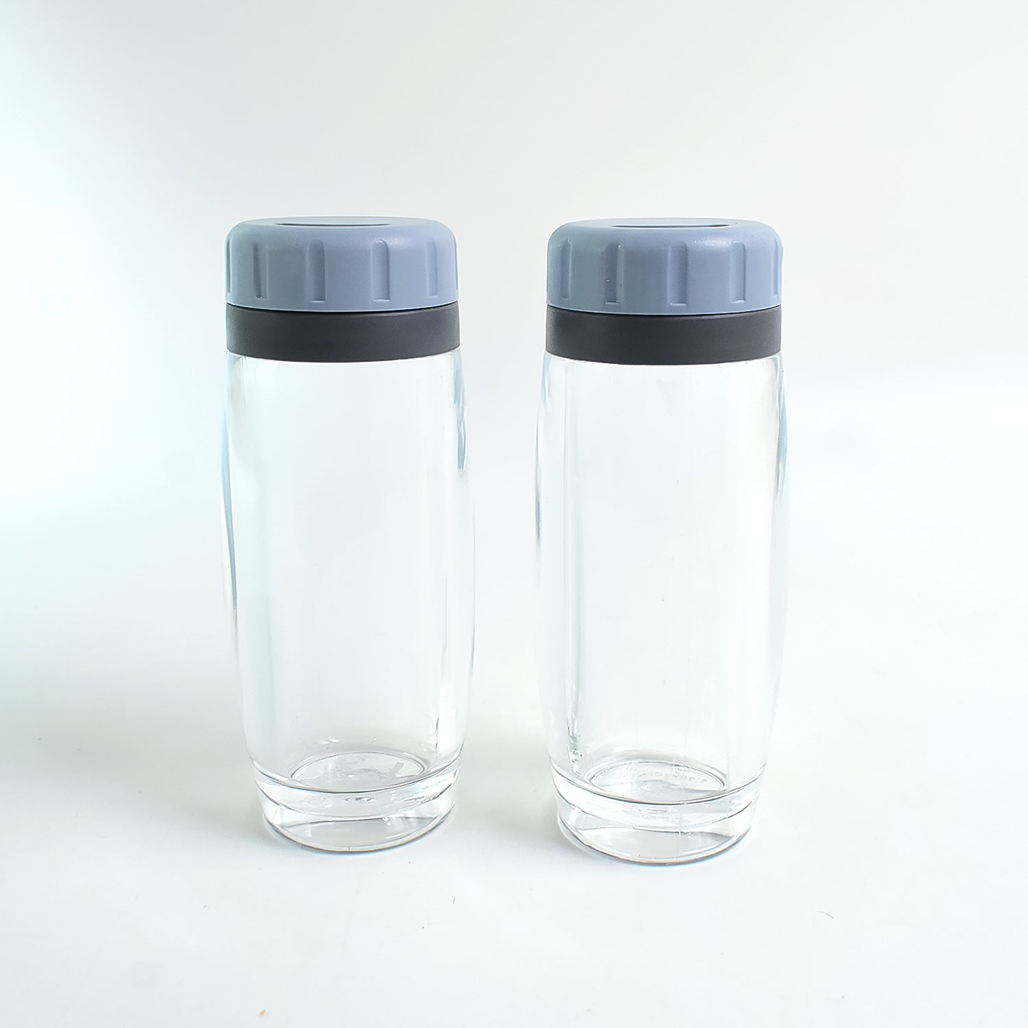 Apex Twin Pour Shakers Apex Twin Pour Shakers